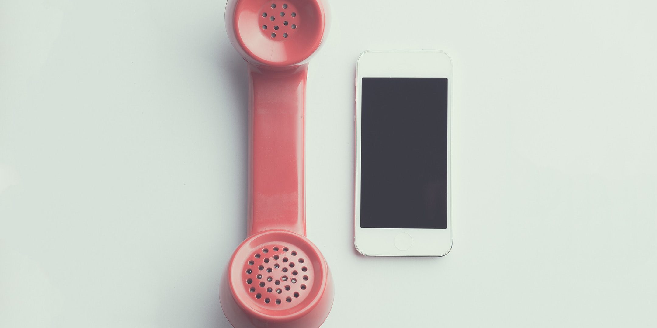 apple-device-cellphone-communication-device-594452